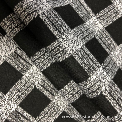 Jacquard stickat plaggetyg